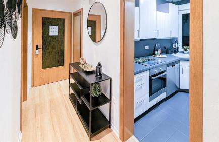 ALFA 4 Zimmer Apartment 8 Personen TV WIFI WM I 4BR 7Beds I 8 people I Kitchen l Bathroom - Foto 30