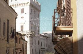 La dolce vita - 10 min da A1 autostrada, terrazza sul tramonto , vista panoramica sulle colline - Foto 43