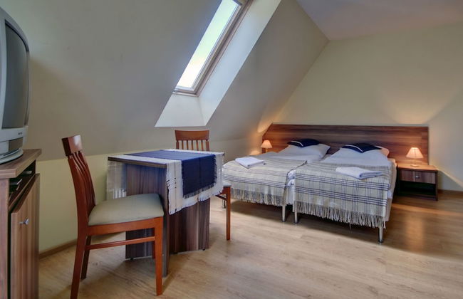 Willa Serafin - Photo 18