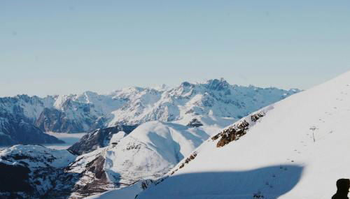 Chalet Meleze by Leavetown Vacations - Photo 3