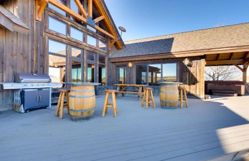 Free Spirit Ranch with Hot Tub and Mountain Views - Foto 25