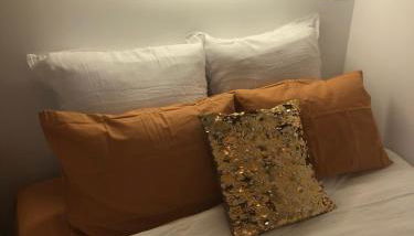 Chez Julien à 2 pas de La Défense - Foto 2