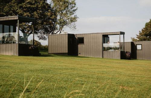 Luxury 2 Bedroom Glamping Pod with Hot Tub at Aganmore Farm Glamping - Pod 2 - Foto 19