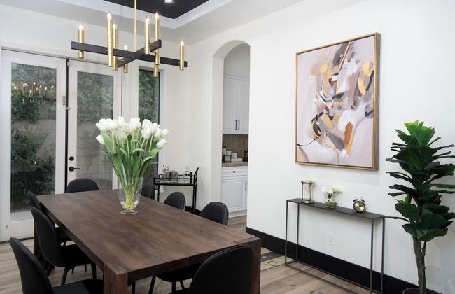 5BR Resort Style Entertainer with Pool, Spa, BBQ - Foto 25