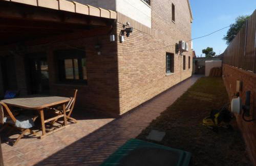 Chalet moderno con PISCINA en Calafell - Foto 23