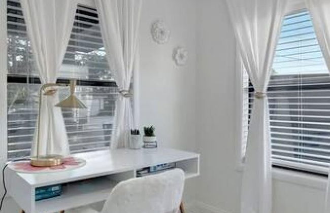 Family Fun Backyard Oasis Hot Tub Games BBQ - Foto 13