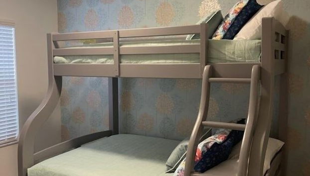 Luxury Villa With Large Private South Facing Pool 4 Bedroom Townhouse by RedAwning - Foto 5, Habitación