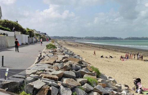 Chalet Near Mont St. Michel & Nature Trails - Foto 34