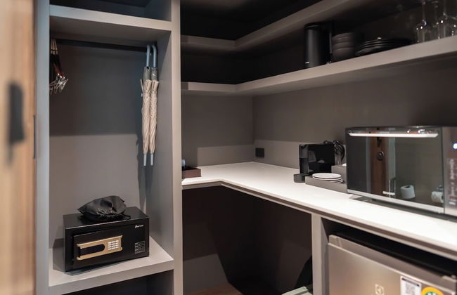 Timber Society Boutique Hideaway - Photo 10