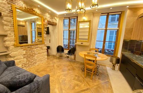 Elegant appartement dans ancien hotel particulier - Photo 5