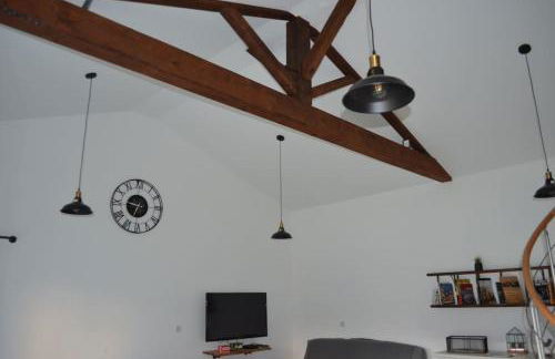 Joinville : Grange entièrement rénovée style loft. - Foto 22