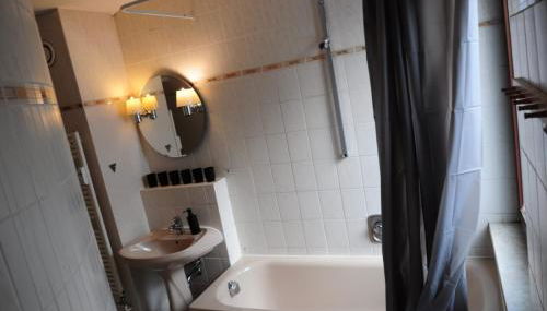 LeHaStays - Gruppenapartment Cracau - Foto 4, Shower