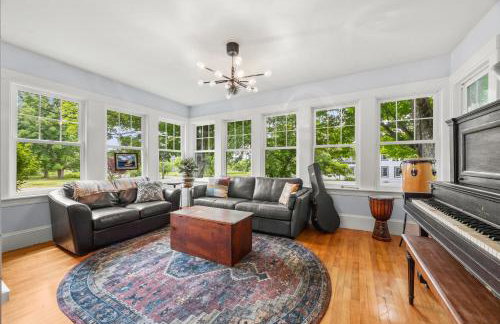 Sugar Maple Farm near Acadia - 5 Bedrooms, 5 Beds with FirePit and Large Deck - Foto 25