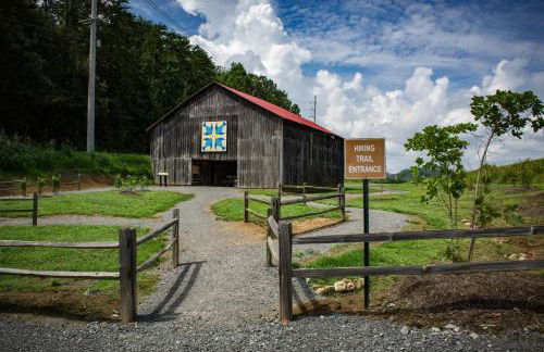 Broadview, River, Golf Course, Games, free Attraction Tickets, WIFI!!! - Foto 36