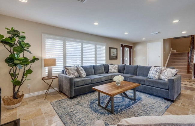 Beautiful Backyard Oasis 5 bedroom 3 Bathroom Home - Foto 33