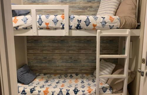 Corpus Christi North Beach Cozy Condo, 2 Heated pools and Balcony Ocean Views! - Foto 9