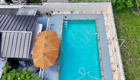 Love Story Pool House, free parking & BBQ - Foto 2
