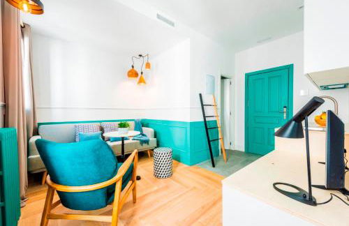 Be Mate Gran Vía Suites - Photo 74