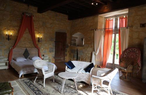 Château de Saint Chamarand - L'AILE Renaissance & LA TOUR médiévale - Foto 7