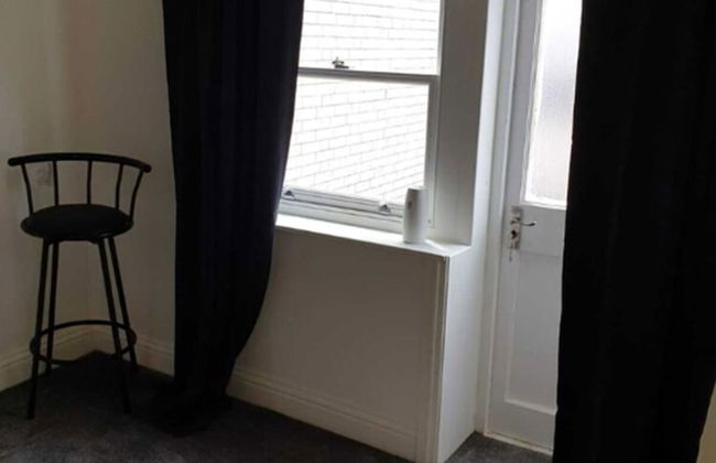 Studio in Pedestrianized High Street - Foto 7