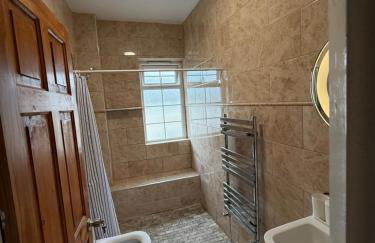 Pat Signature Stays - Photo 38