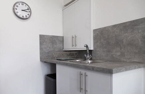 Stunning 2 bed apartment with sea views, Penzance - Foto 20