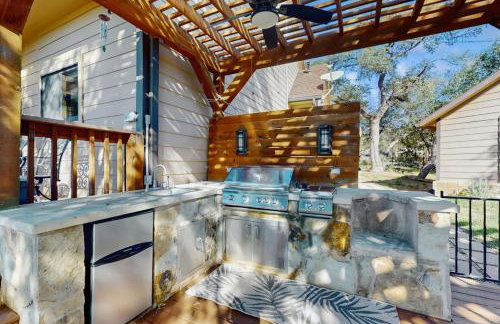 Waterfront Home with Private Pool, Patio & Amazing Sunset View - Foto 24