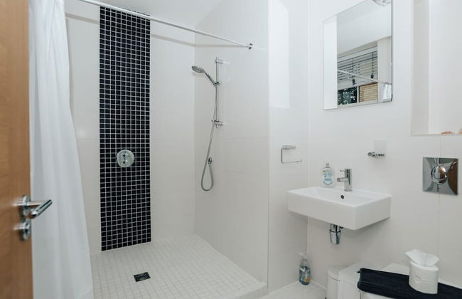 Blue Heron - 2 Bedroom Apt With 2 Parking Spaces - From 165 Per Night - Photo 42