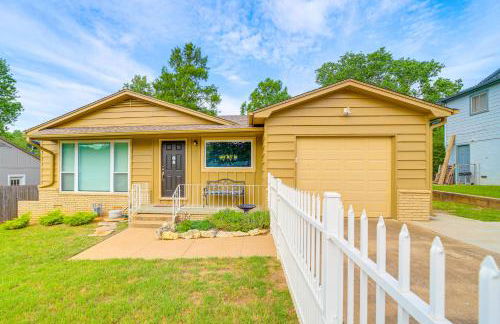 Family-Friendly Sand Springs Home about 8 Mi to Tulsa! - Foto 1