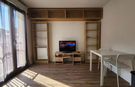 Studio lumineux, confortable et calme, Parking - Foto 9