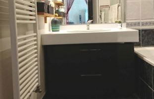 Cosy Appart - Proche Eurexpo - Balcon - Parking - Spacieux T2 - Foto 15