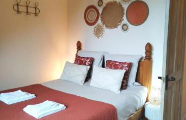 Domaine des Cerisiers - Accès direct piste cyclable reliant Honfleur - Parking privé - Grand jardin - Foto 56