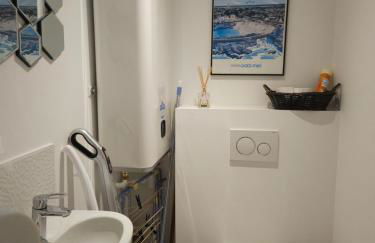 Deux maisons reunis par le jardin et sa cabine de plage, à 8min à pieds des plages et de l'océan - Foto 25