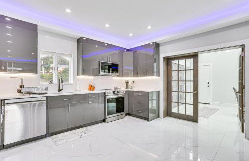 Waterfront Lake Hopatcong Home with Boat Dock! - Foto 9