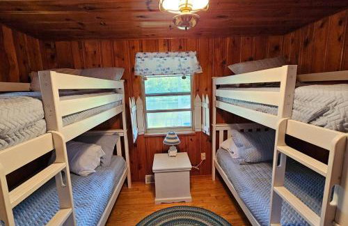 Lakefront Retreat - Sleeps 8 - 1 Hr from STL - Foto 7