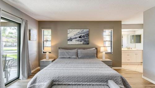 Village des Pins Sarasota 2BR Condo with Pool - Foto 5