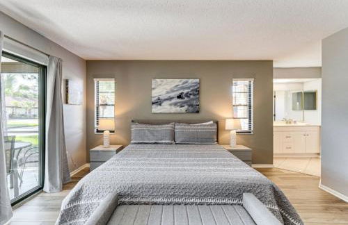 Village des Pins Sarasota 2BR Condo with Pool - Foto 5