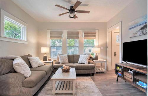 Palmer House Retreat - A Great Muskegon Getaway! - Photo 1