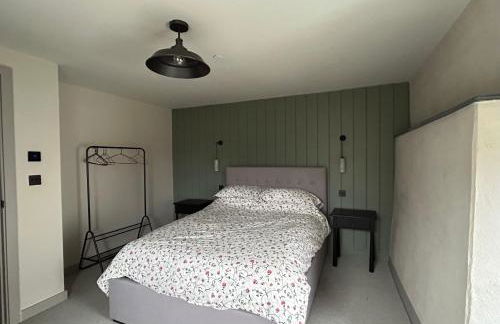 2 Cruck Cottage, Cowbridge - Photo 7