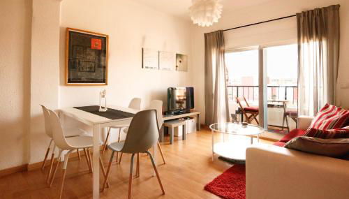 LUMINOSO. COMODO. ACOGEDOR. WIFI. Junto a AVE - Photo 2