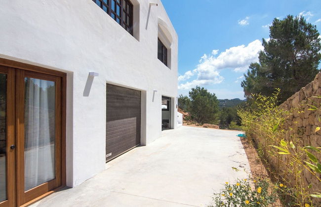 San Josep 6-bed Villa, Sleeps 14, Pool & Sea View - Photo 39