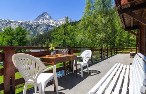 MontBlanc Alpine Ski & Sauna Retreat - Happy Rentals - Foto 6