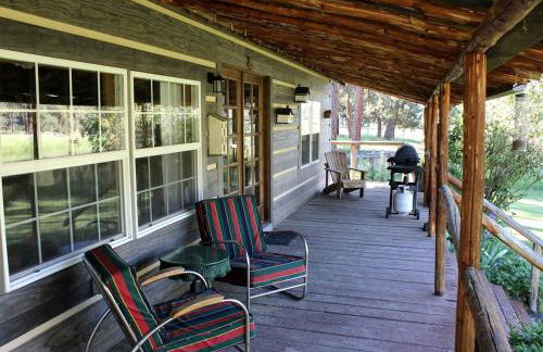 Riverfront Cabin Rental for Four near Crater Lake National Forest, Oregon - Foto 6