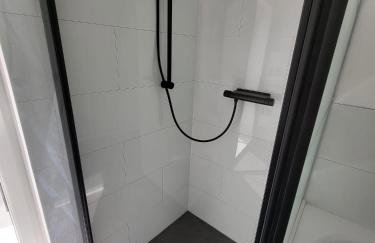 großes offenes Loft oder kleine gemütliche Wohnung mit oder ohne Balkon - Photo 5