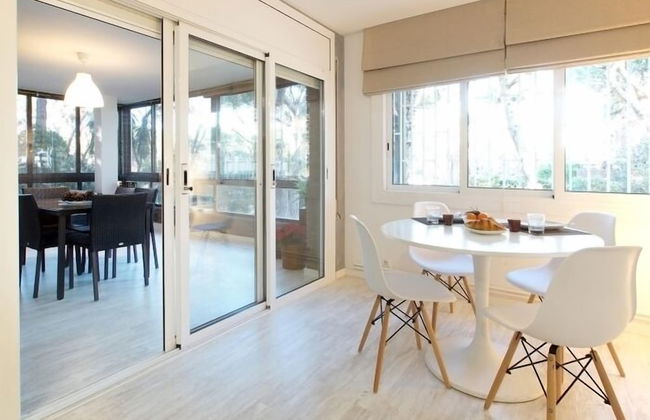 Amity Be my Guest Castelldefels - Photo 5