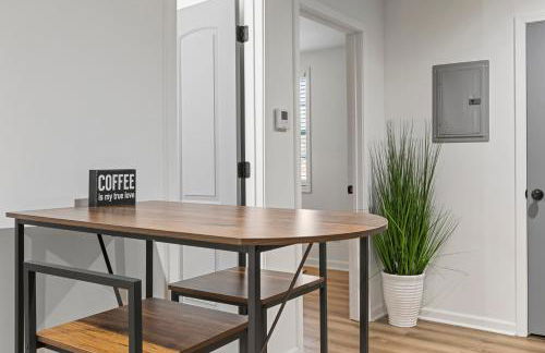 Chic 1BR Oasis Ideal Retreat near Six Flags - Foto 4