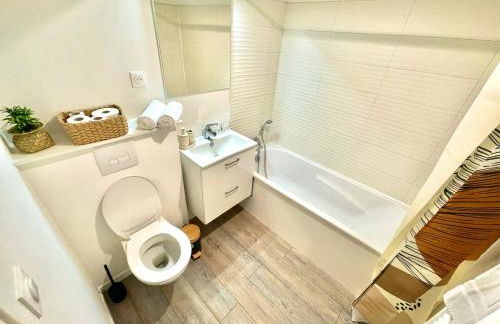 " Petit Nid Muretain " Arrivée autonome - Wifi - Foto 23