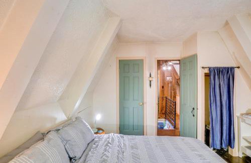 A-Frame Cabin with Furnished Deck in Becket! - Foto 23