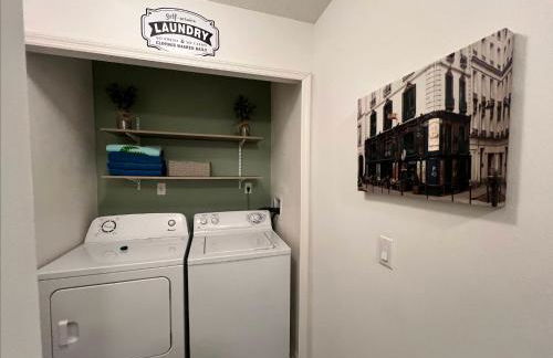 270 - Gracious 3 Bedroom Home Near Disney with Pool - Foto 45