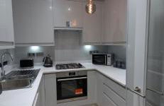 Family Friendly fully refurbished 3 bedroom, 3 bathroom property in London - Foto 3